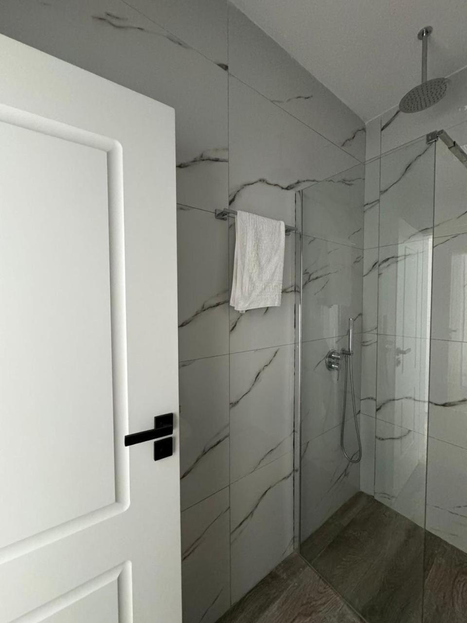 Vila Bleta Vlore Exterior photo