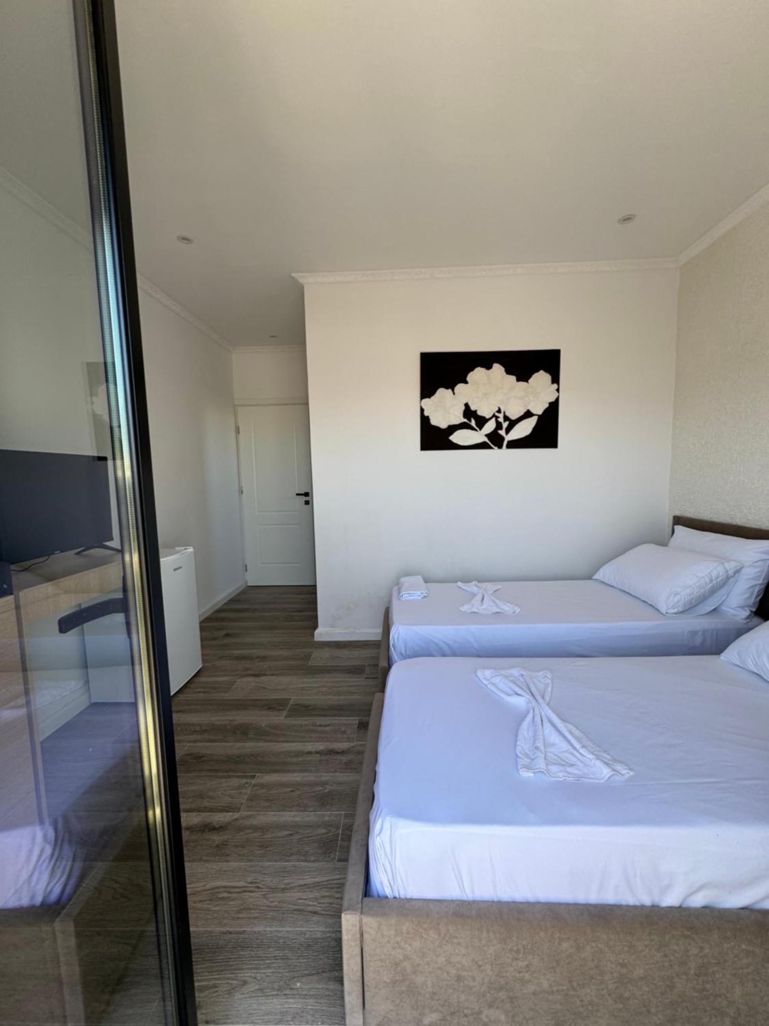 Vila Bleta Vlore Exterior photo
