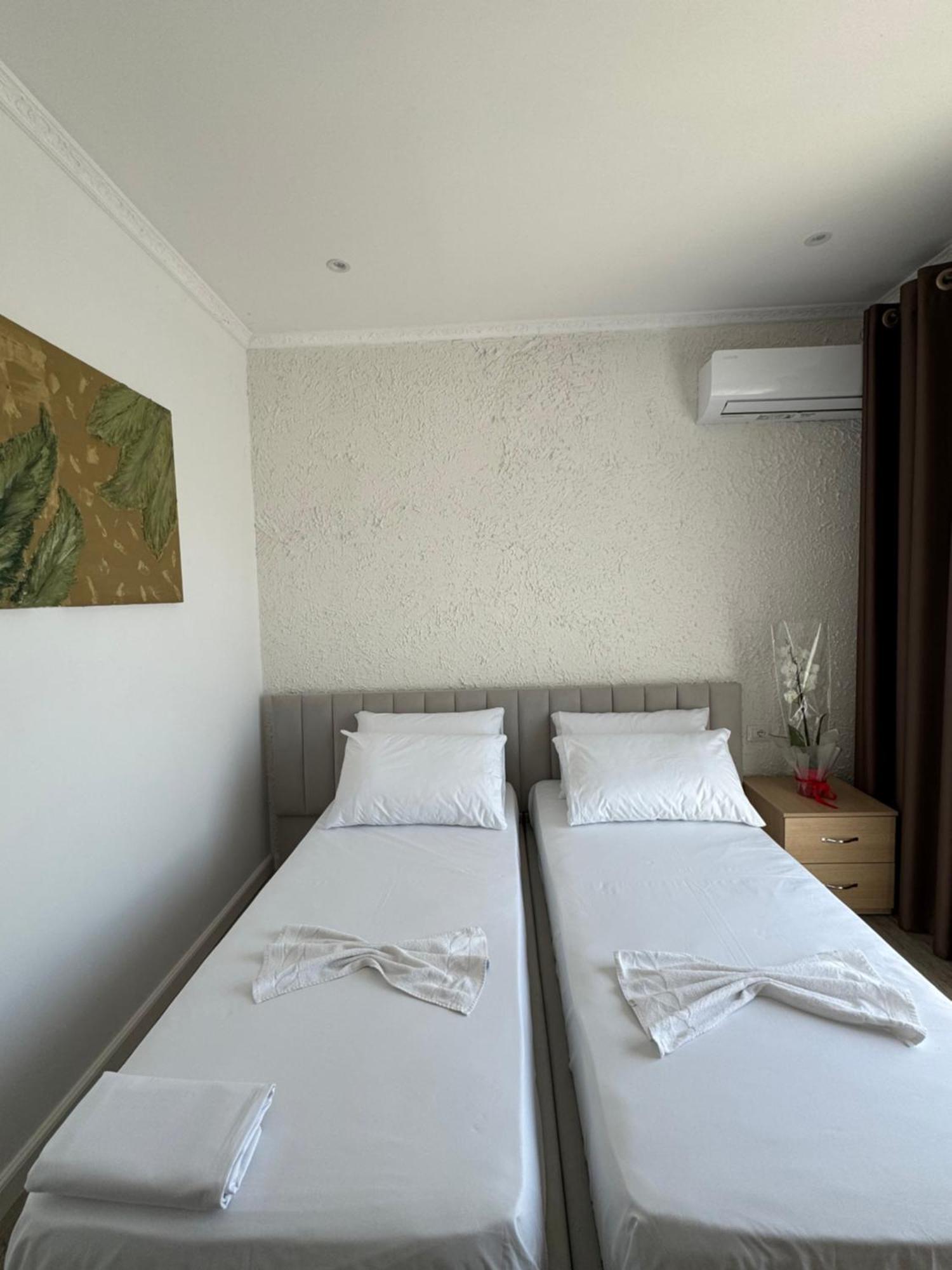 Vila Bleta Vlore Exterior photo